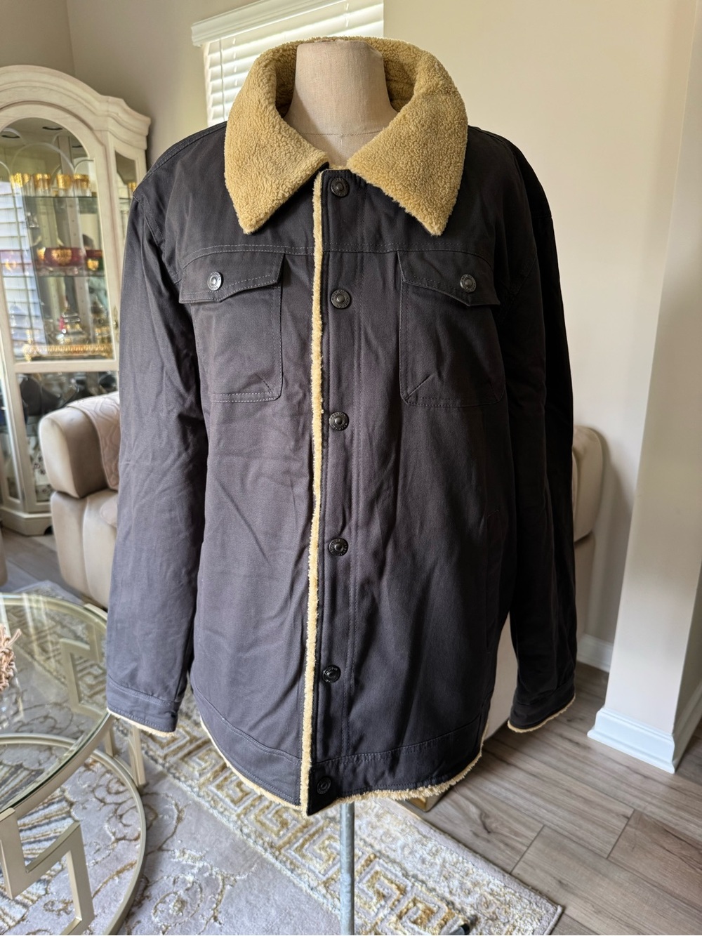 Men's Black Sherpa-Lined Jacket with Tan Collar